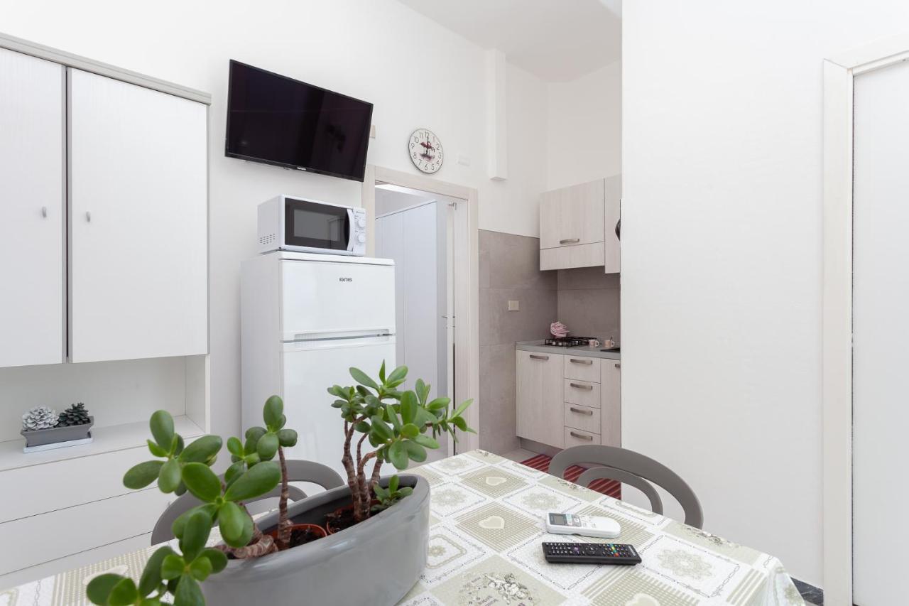 Nicola House Il Fenicottero Apartment Cervia Ngoại thất bức ảnh